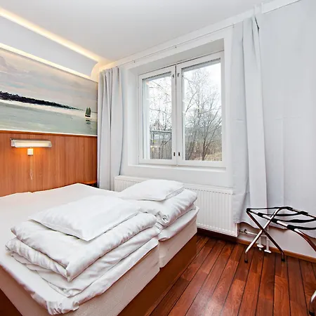 Hotel Omena Humalistonkatu 3*