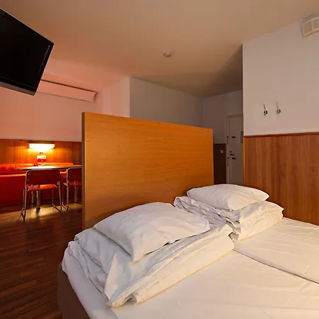 Omena Humalistonkatu Turku