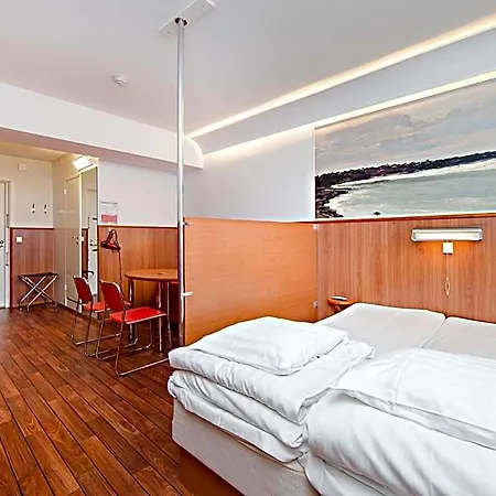 Omena Humalistonkatu Hotel 3*