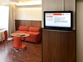 图尔库欧米娜酒店 3* 图尔库