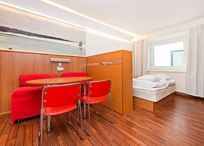 Omena Humalistonkatu فندق