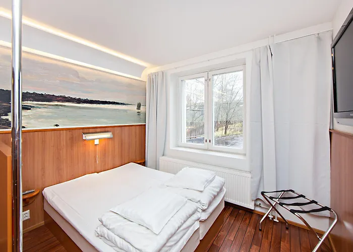 Omena Humalistonkatu فندق