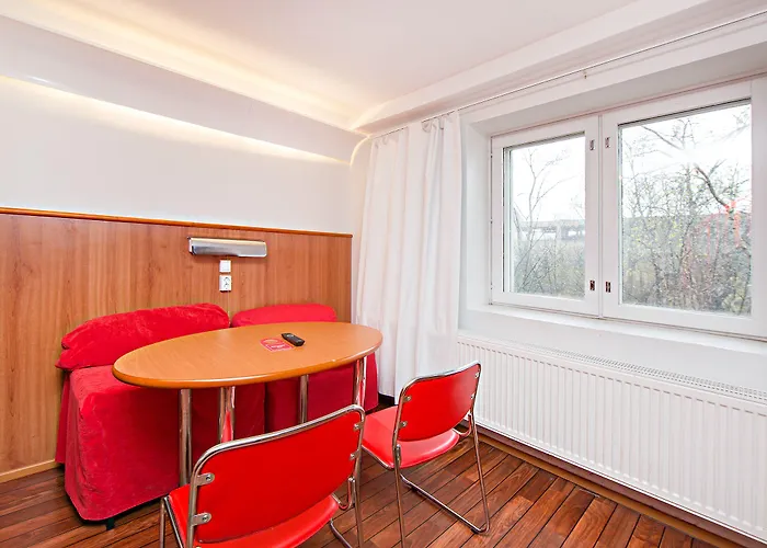 Omena Humalistonkatu فندق