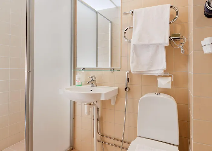 Omena Humalistonkatu فندق 3*